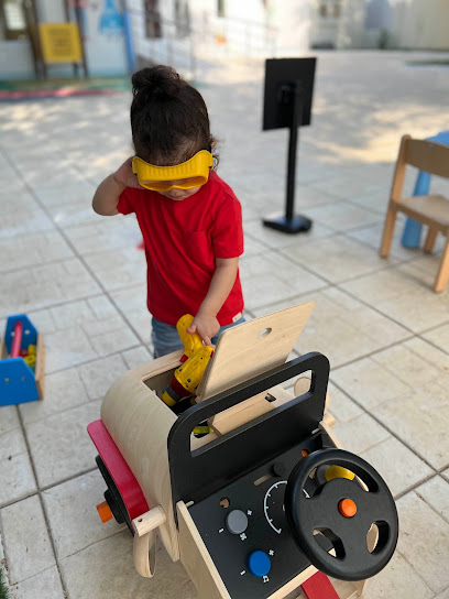 Little montessori Nursery - Qatar|Doha|9FFX+44C