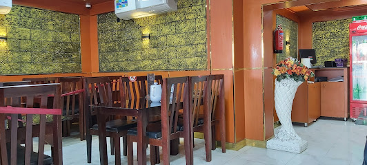 Foodies Point Restaurant - Doha - +974 7724 7726