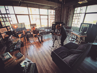 Overlap Music - Doha -
