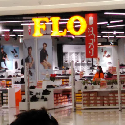 Flo Shoes - Lusail - +974 6666 7842