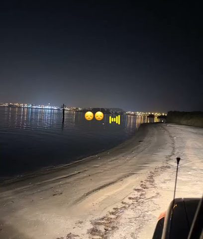 شاطى مريح - Umm Al Zubar West -