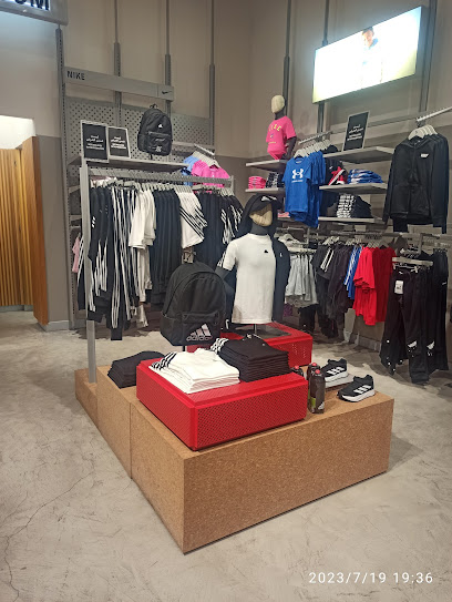 Sports Corner The Pearl - Qatar|Doha|The Pearl