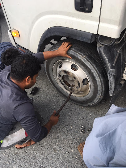 Mobile Tyre Home service&Battery services - Qatar|Street|Gharrafat Al Rayyan
