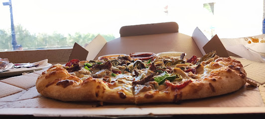 Domino's Pizza - Pearl Qatar - Doha - +974 4408 3838