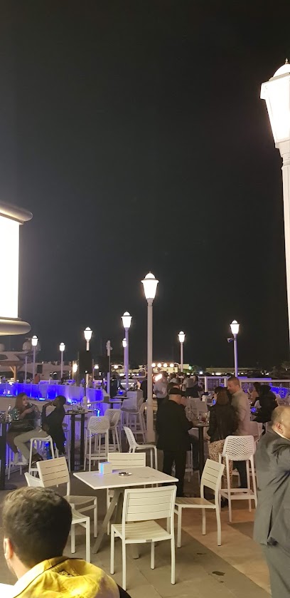 ISLE Lounge - Qatar|Doha|25.324350