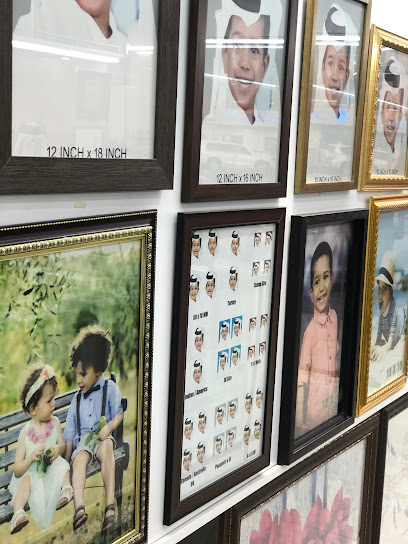 PICTURE WORLD STUDIO - Qatar|Doha|Al Aziziya St|4th Round about