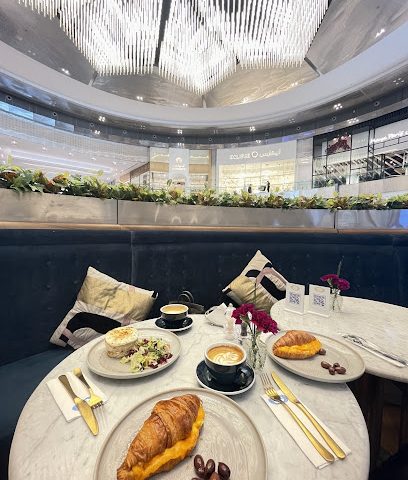 Le Petit Train Bleu - Doha - +974 4464 7589