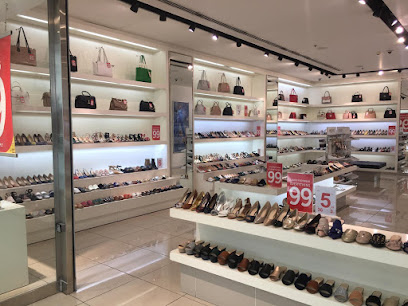 Nine West - Karthayath - +974 6673 2639