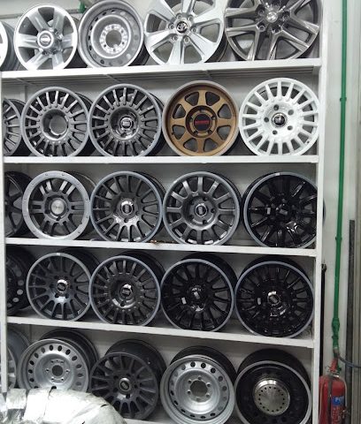 Al nakhba tyre 9 - Umm Salal Muhammed - +974 7751 5067