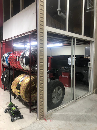 AL WAKTH SAREE FOR CAR SERVICE & CHANGE OIL - Qatar|Al Wukair|5G79+87P، الوكير،|الواحة ازدان
