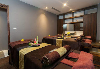 massage lynari - Doha -