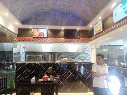Hot Burger Ezdan Oasis - Doha - +974 3338 5959