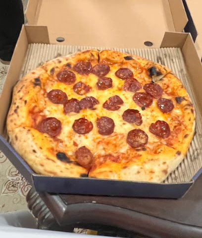 Tres Pizza بيتزا تريس - Doha - +974 7774 2924
