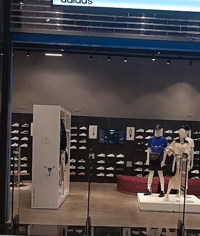 adidas Originals Store - Qatar Post Park -