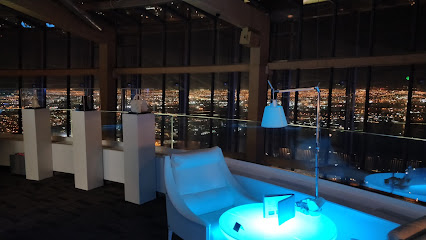 Sky Lounge - Doha - +974 4446 5600
