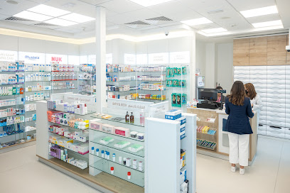 Alfardan Medical with Northwestern Medicine Pharmacy - Doha - +974 4004 6000