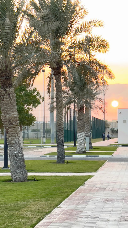 ملاعب اللجنة الاولمبية وملاعب نادي الغرافه الخارجية. وممشى للرياضيين - Qatar|الريان،|Jery Al Samer St،|8CWQ+344