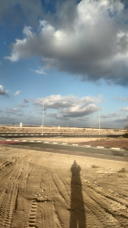 Dukhan Primary Preparatory Secondary School For Boys - Qatar|Bus Stop 86032