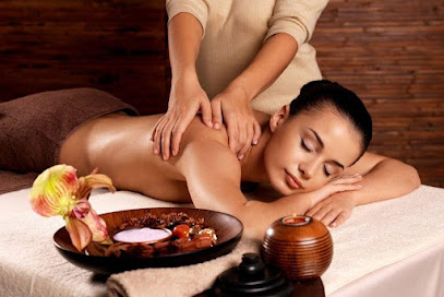 The Curve Hotel @ Massage & Spa - Doha - +974 5149 1939