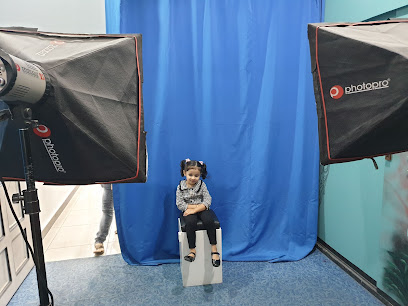 PICTURE WORLD STUDIO, PLAZZA MALL - Doha - +974 7763 7818