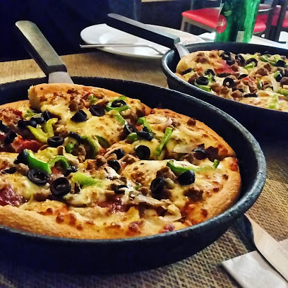 Pizza Hut - Doha - +974 4432 0320