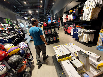 GO Sport - Lusail - +974 4482 3392