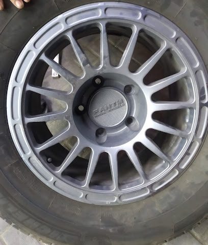 AZBI RING & TYRE CENTRE - Umm Şalāl 'Alī - +974 6659 9254