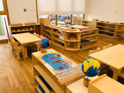 Redwood Montessori Nursery - Al Dafna - Doha - Doha - +974 7093 9837