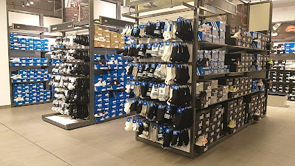 adidas Outlet Store - Qatar -