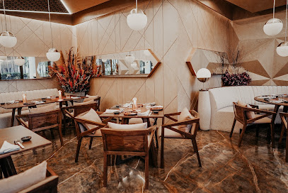 REBERU Contemporary Cuisine - Doha - +974 4427 5365