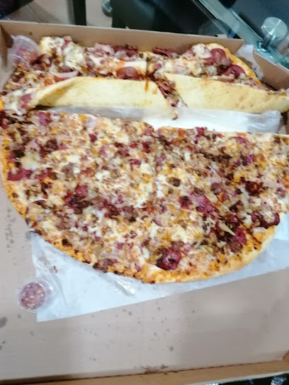 Yellow Cab Pizza Royal Plaza - Doha