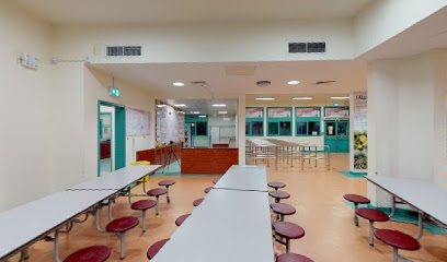 Independent School lightnings Primary School for Girls - Doha - +974 4012 8664