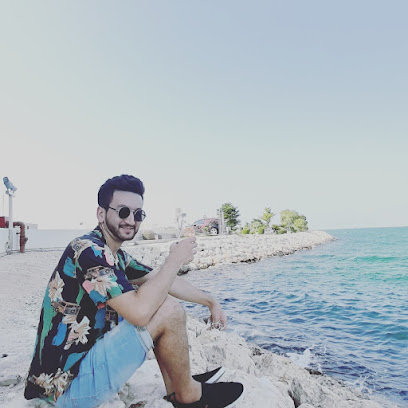 Models And Talent Of Qatar - Umm Jurn - +974 4442 3256