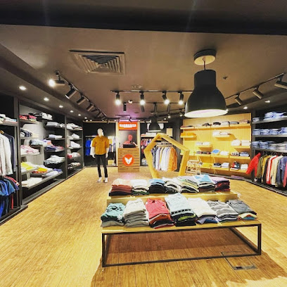 Elementz Apparels Qatar - Doha -
