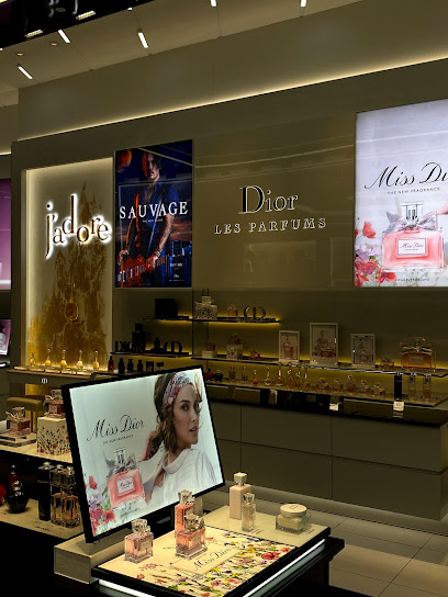 DIOR Fragrance & Beauty - Qatar|الدوحة|Mall of Qatar Luxury Court Al Gharaffa