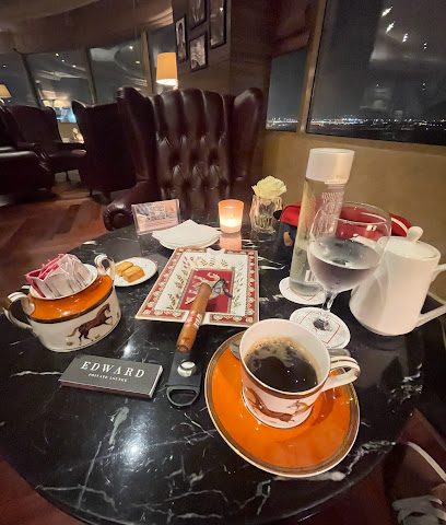 Edward Lounge @MillenniumHotelDoha - Doha - +974 4424 7777