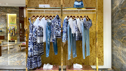 Dolce & Gabbana - الوكرة، - +974 4002 3131