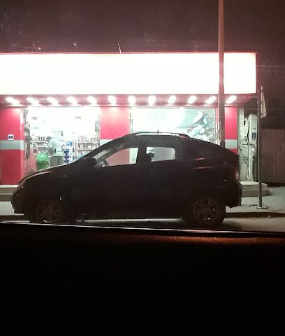 Salem Alqawas Supermarket - SQUAT -