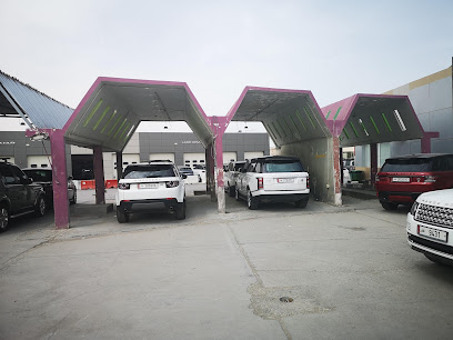 Jaguar Land Rover Quick Service Facility - Doha - +974 4034 2888