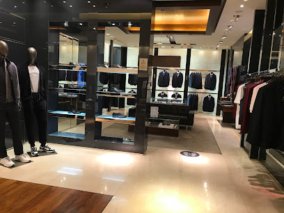 Canali Boutique - The Gate - Doha - +974 4448 5555