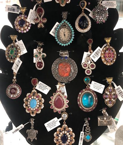 Smile Lips Silver Jewelry - Doha - +974 4463 2234
